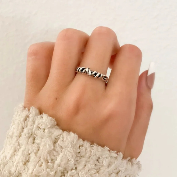 925 Sterling Silver Minimalist Ring Dainty Ring Thin Knot Ring Stackable Ring - Picture 2 of 7